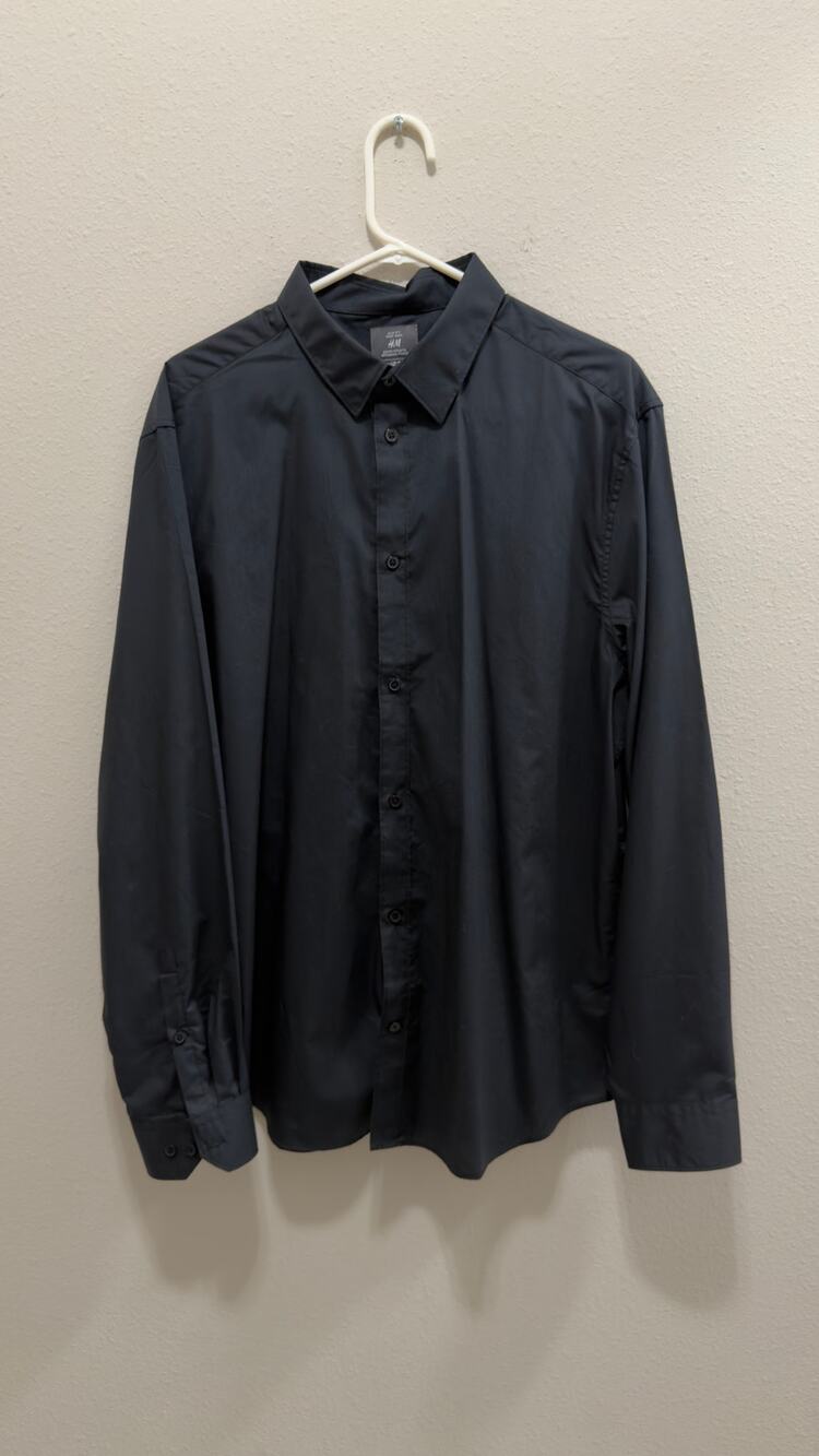 H&M Men's XL Black Slim Fit Easy Iron Long Sleeve Dress Shirt
